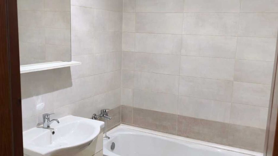 Apartament 2 camere decomandat de vânzare - Poză 3