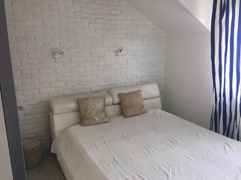 Apartament 3 camere. Design modern - mobilat si utilat. - Poză 11