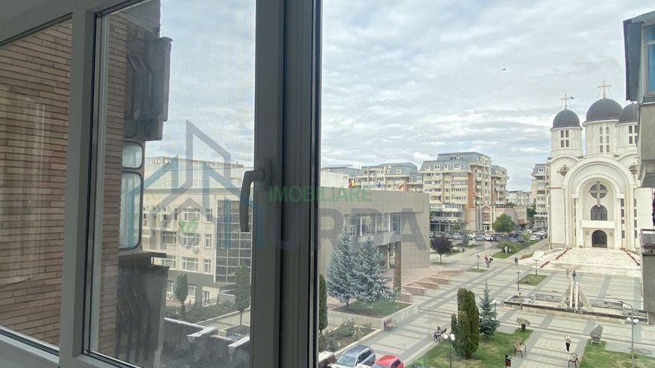 Apartament 2 camere cu debara, etaj 2, lift, zona Centru, Pașcani - Poză 7
