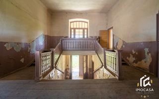 Vila Conac boieresc contelui Fabia 1920 de vânzare Păuliș Arad 2,4 ha - Poză 12