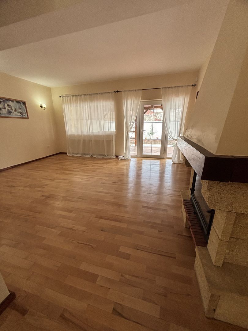 Vilă primitoare zona Modern - Poză 26