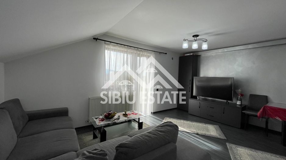 Apartament de vanzare 3 camere si 2 locuri parcareSelimbar - Poză 1