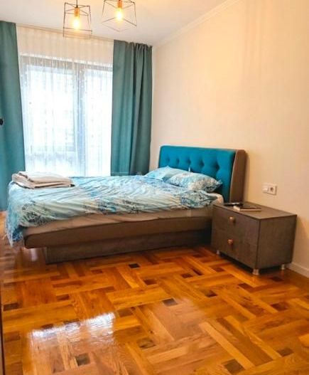 Apartament premium cu 2 camere, terasa, garaj subteran, Bună Ziua. - Poză 12