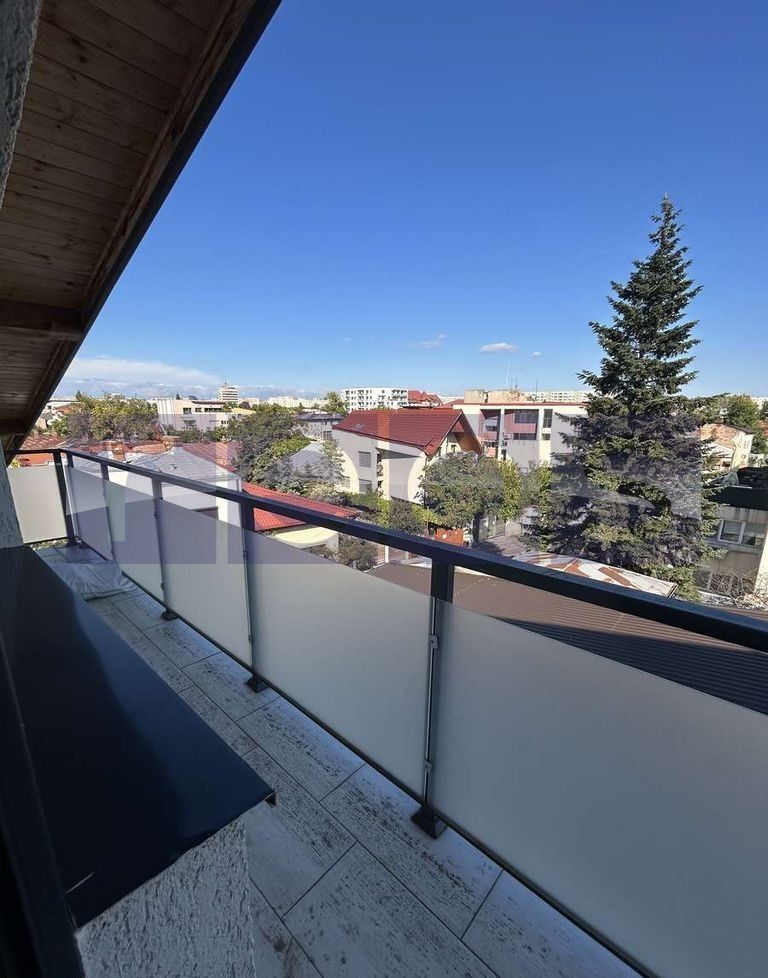 VANZARE APARTAMENT 3 CAMERE TEPES VODA CALEA CALARASILOR 87MP MANSARDA - Poză 1