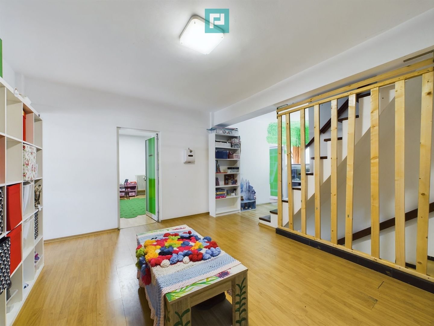 Spațiu pretabil grădiniță, centru educațional, birouri - zona Domenii - Poză 1