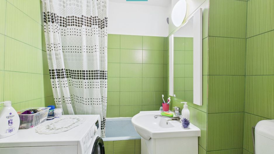 Apartament decomandat cu 2 camere în Aradul Nou - Poză 5