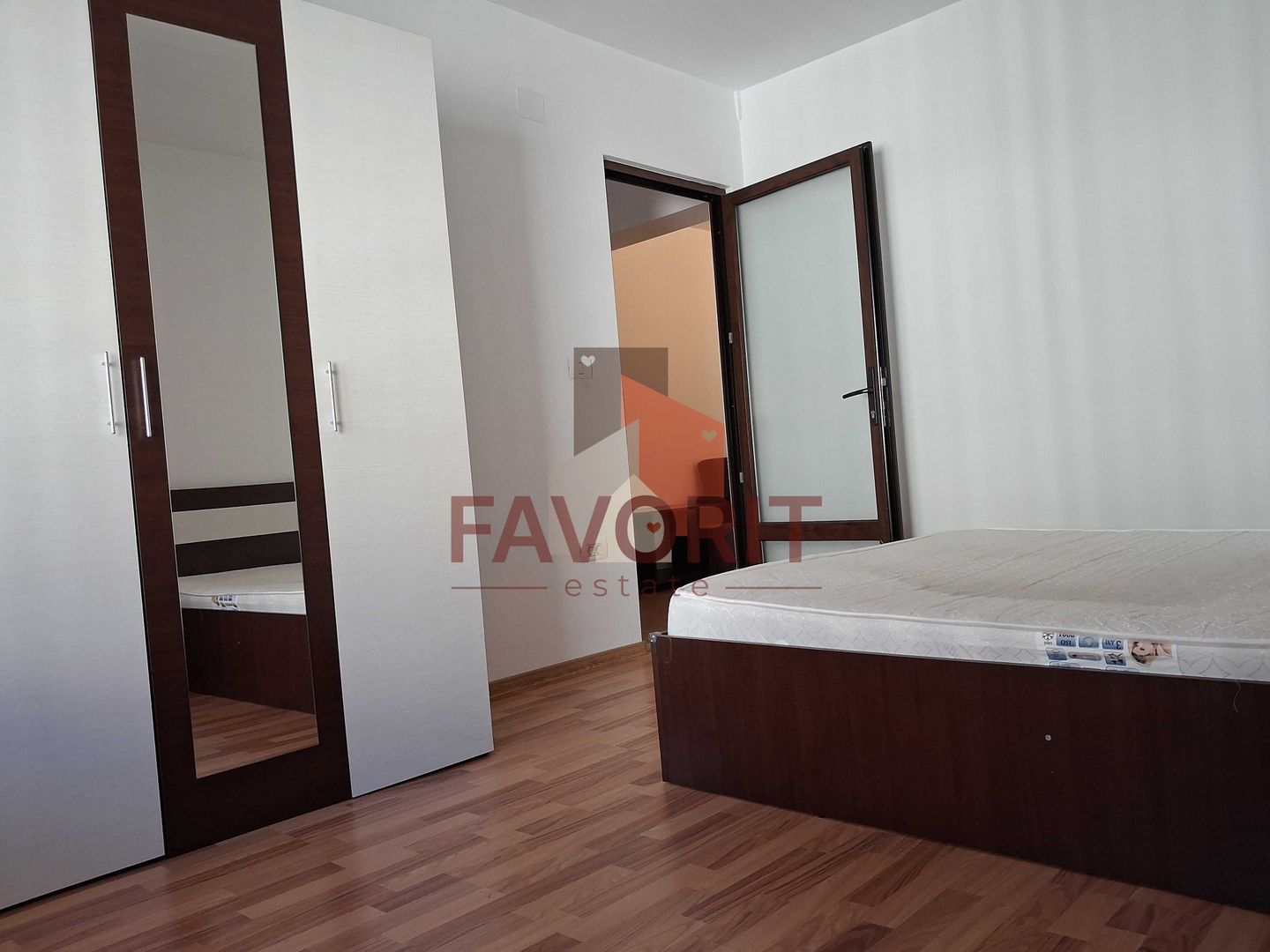 2 camere | Bloc nou in oras | Loc de parcare | Zona excelenta | - Poză 5
