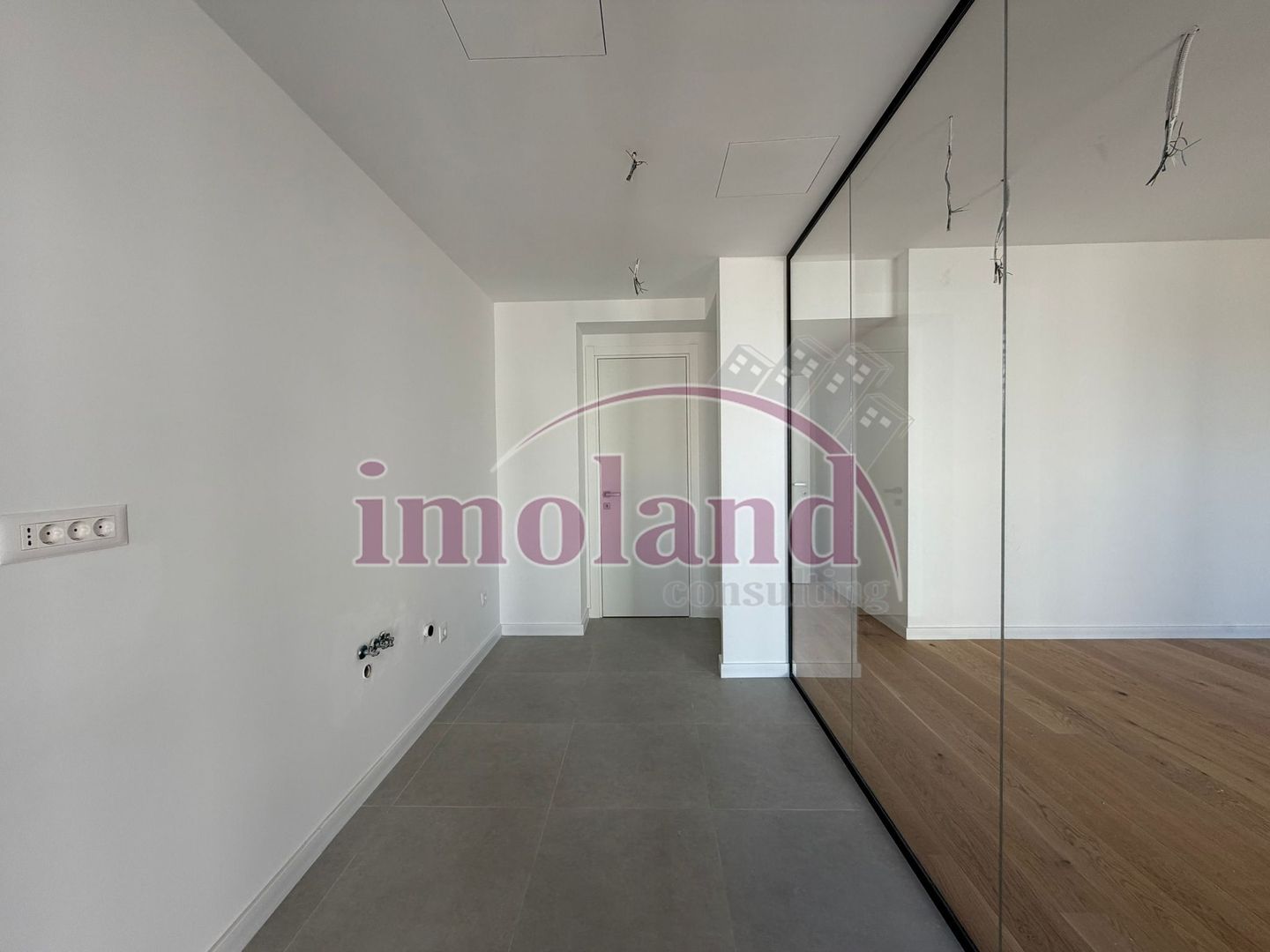 Apartament - 2 camere+balcon - Vanzare - Nusco City-Aviatiei-Promenada - Poză 7