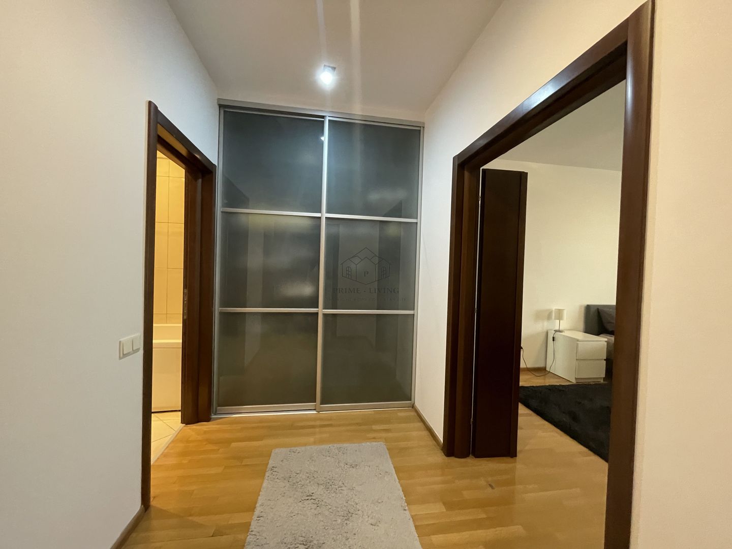 APARTAMENT SPATIOS CU 4 CAMERE LA INCHIRIERE LANGA PARCUL HERASTRAU - Poză 7
