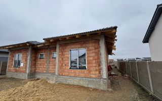 Duplex cu 3 camere, 80 mp utili Mosnita Veche - Poză 2