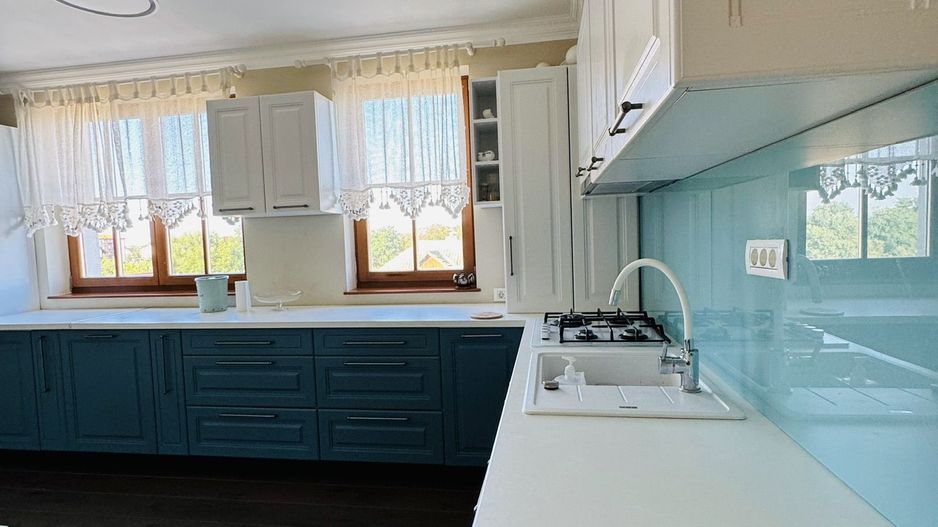 Giroc | 3 camere cu scara interioara |  117 mp | Mobilat-Utilat | 2 parcări - Poză 2