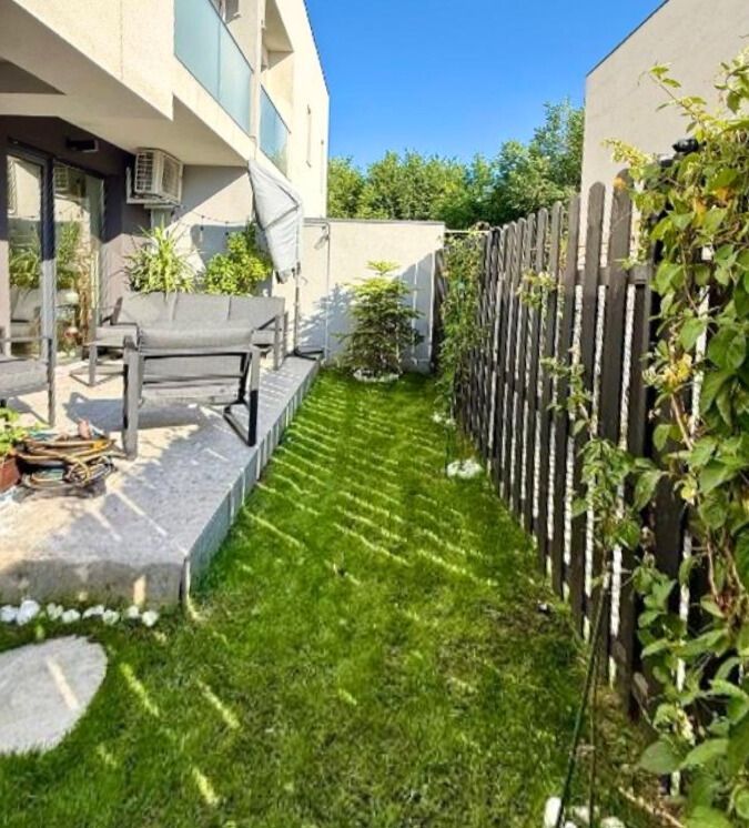 Vânzare duplex luminos 4 camere cu grădină Bucureștii Noi Străulești - Poză 2