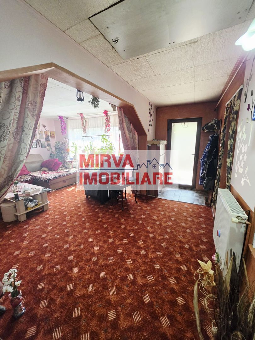 Casă 4 camere, 685 mp teren, renovată 2011 – Mănești, Zalhanaua - Poză 36