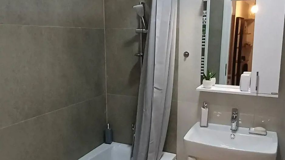 Garsoniera de inchiriat-Complex Rezidential Centrall Adress - Poză 5