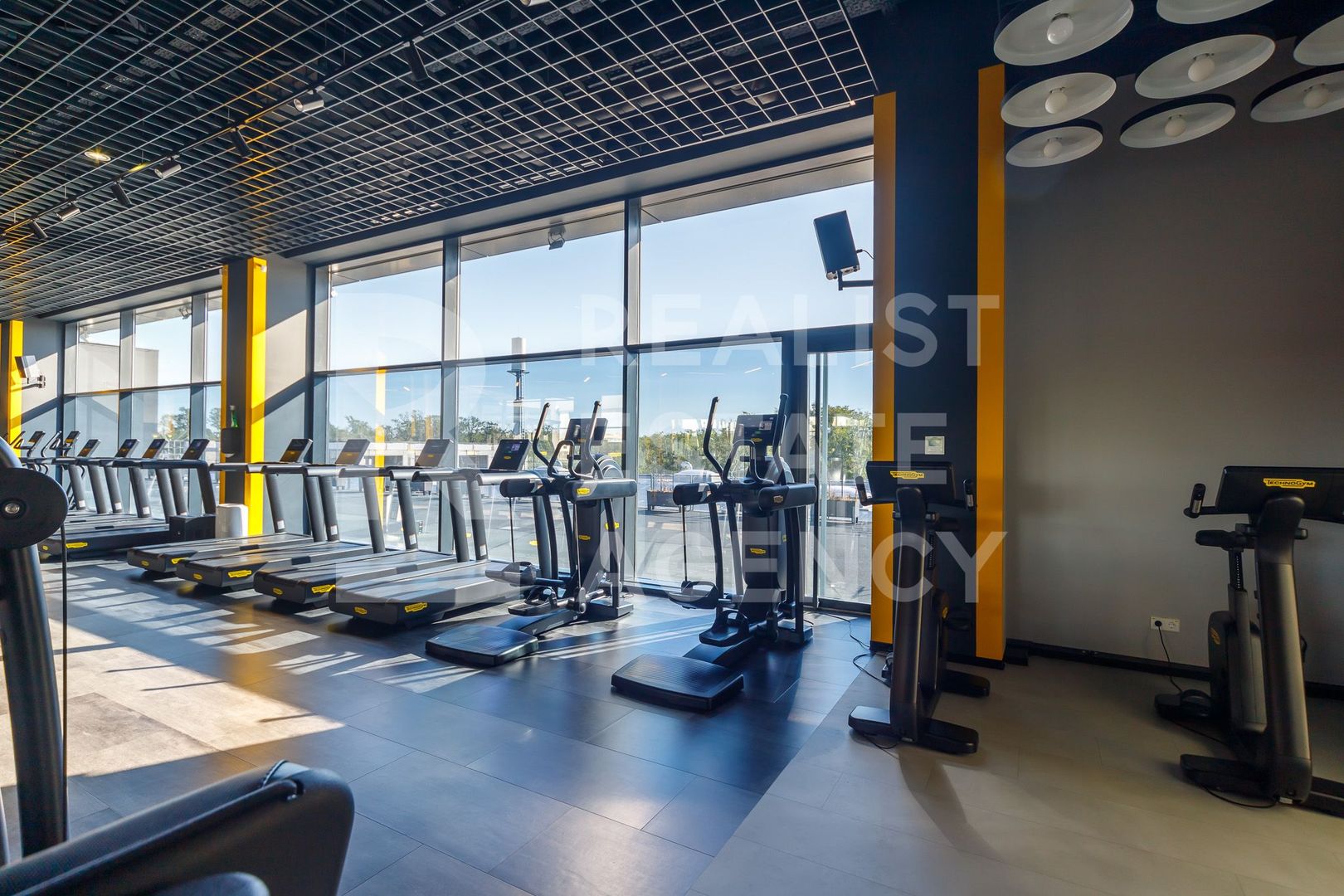 Studio modern de vânzare în nordul capitalei, lângă pădure - Poză 8