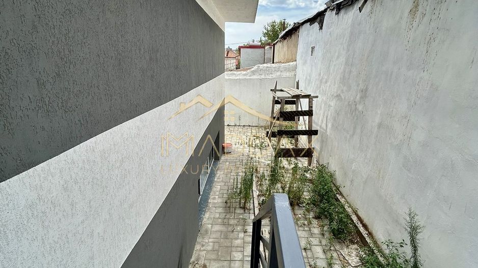 Apartament *3 camere* // Andronache - Tei - Poză 10