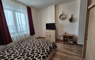 1 camera, Complex Toronto langa Vox sis Ring