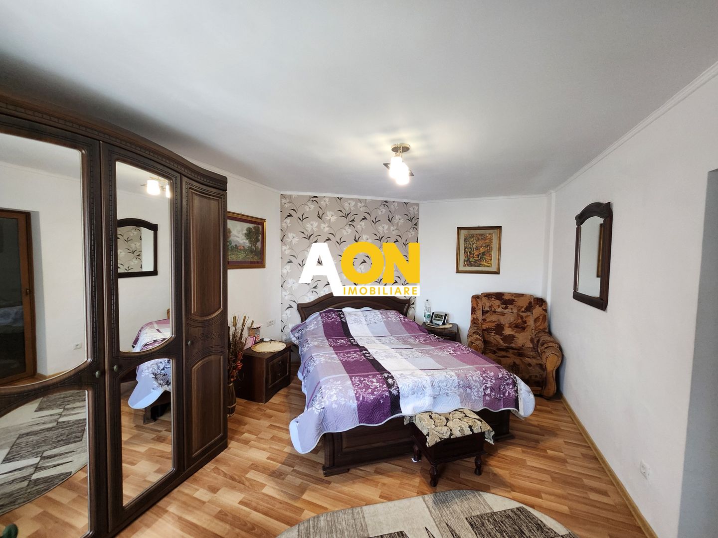 Apartament cu scara interioara, 4 camere, zona OMV Cetate - Poză 3