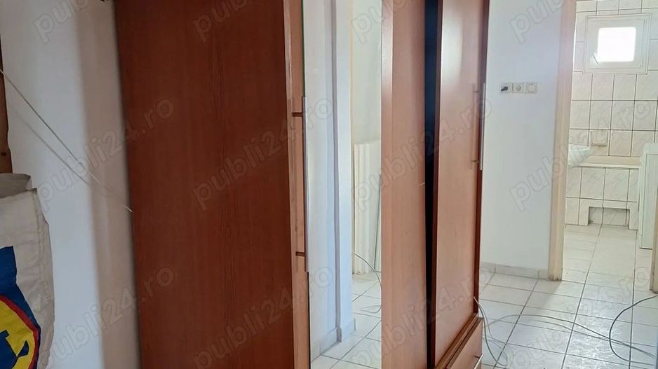 BRASADAS vinde ap 2 cam etaj 4/4 in Carpati 2 - Poză 4