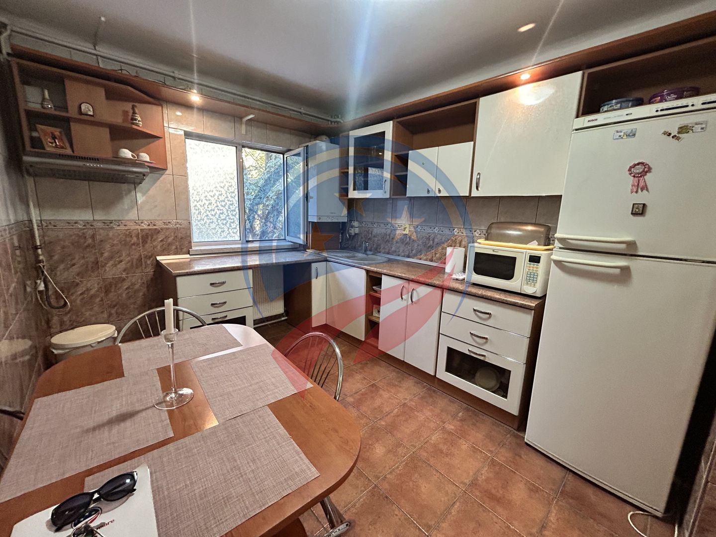 Apartament cu 4 camere de închiriat – spațios, confortabil, etaj 2 - Poză 3