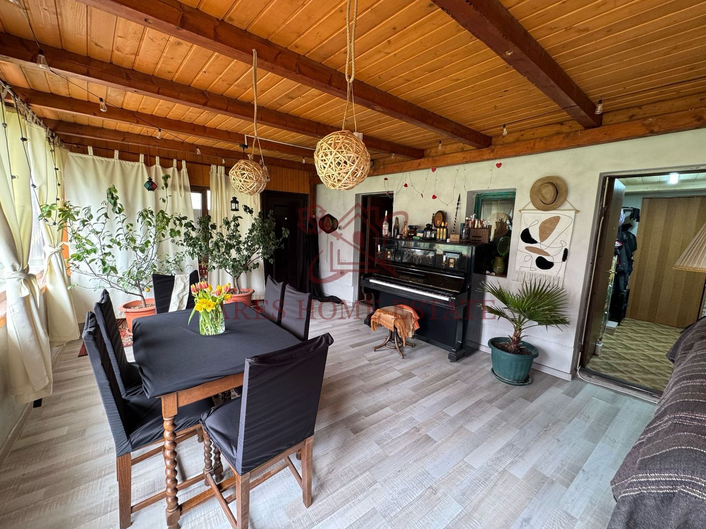 Casa cu teren generos in Olari- aproape de biserica. Comision 0. - Poză 1