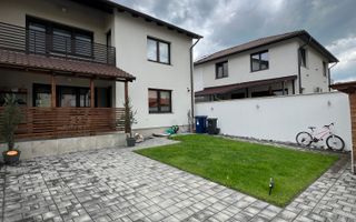Casă de tip triplex la vânzare 6 camere /Șelimbăr /Secția 1 de Poliție - Poză 6