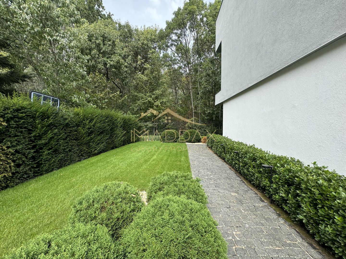 Vila LUX _6 camere_Piscina***1113 mp//Padurea Baneasa//Pipera - Poză 28