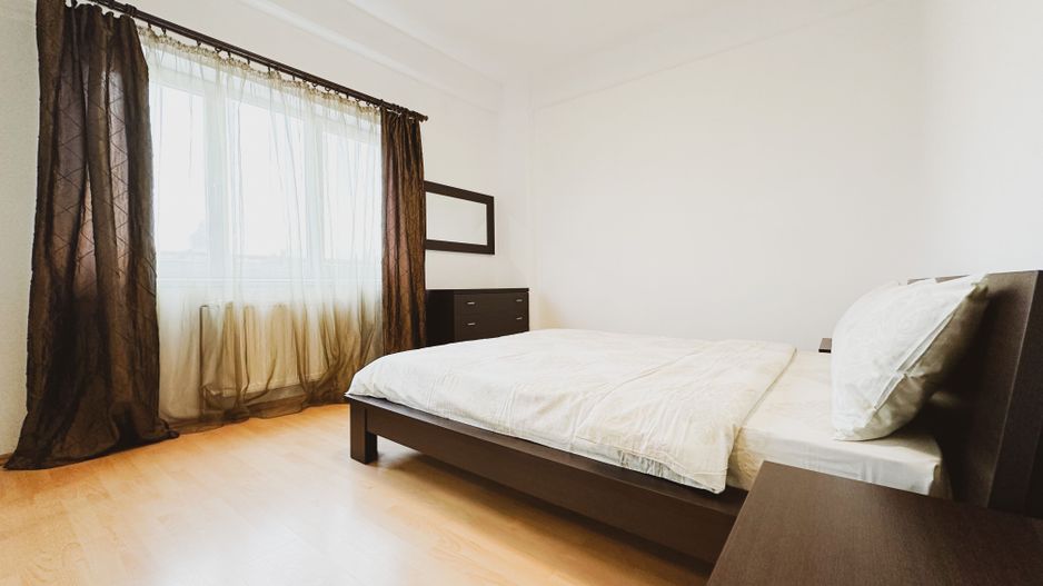 3 camere | 81 mp + 10 mp terasa | Parcare & Lift | Jandarmerie - Garii - Poză 5