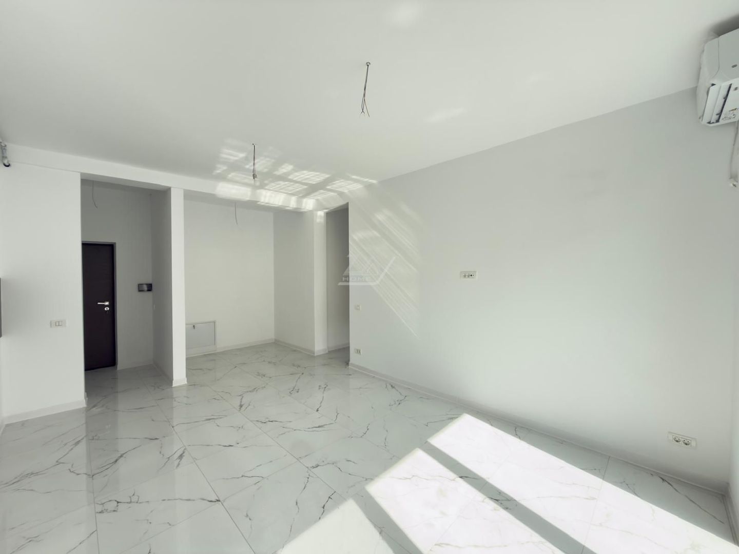 Bloc finalizat. Spatiu pod. Loc de parcare. Clima. - Poză 4