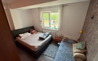 3 CAMERE DECOMANDAT--ETAJ 1-- ROND MALL MOLDOVA - Poză 4