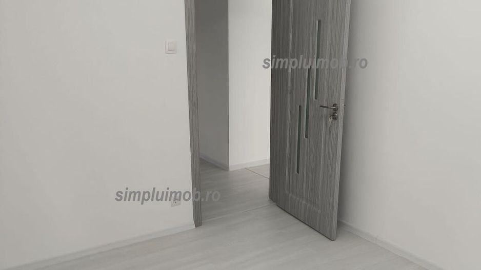 Apartament 3 camere Nitu Vasile - Poză 11