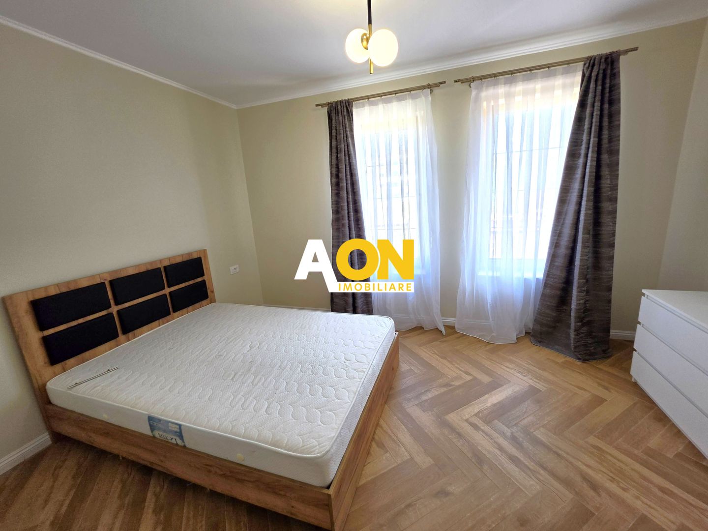 Casă nouă, 4 camere, mobilată, utilată, 418 mp teren, Micești - Poză 14