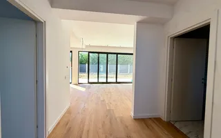 Vila Mediteraneana P+1E // 5 camere / 136 mp utili /garaj / Tunari - Poză 27