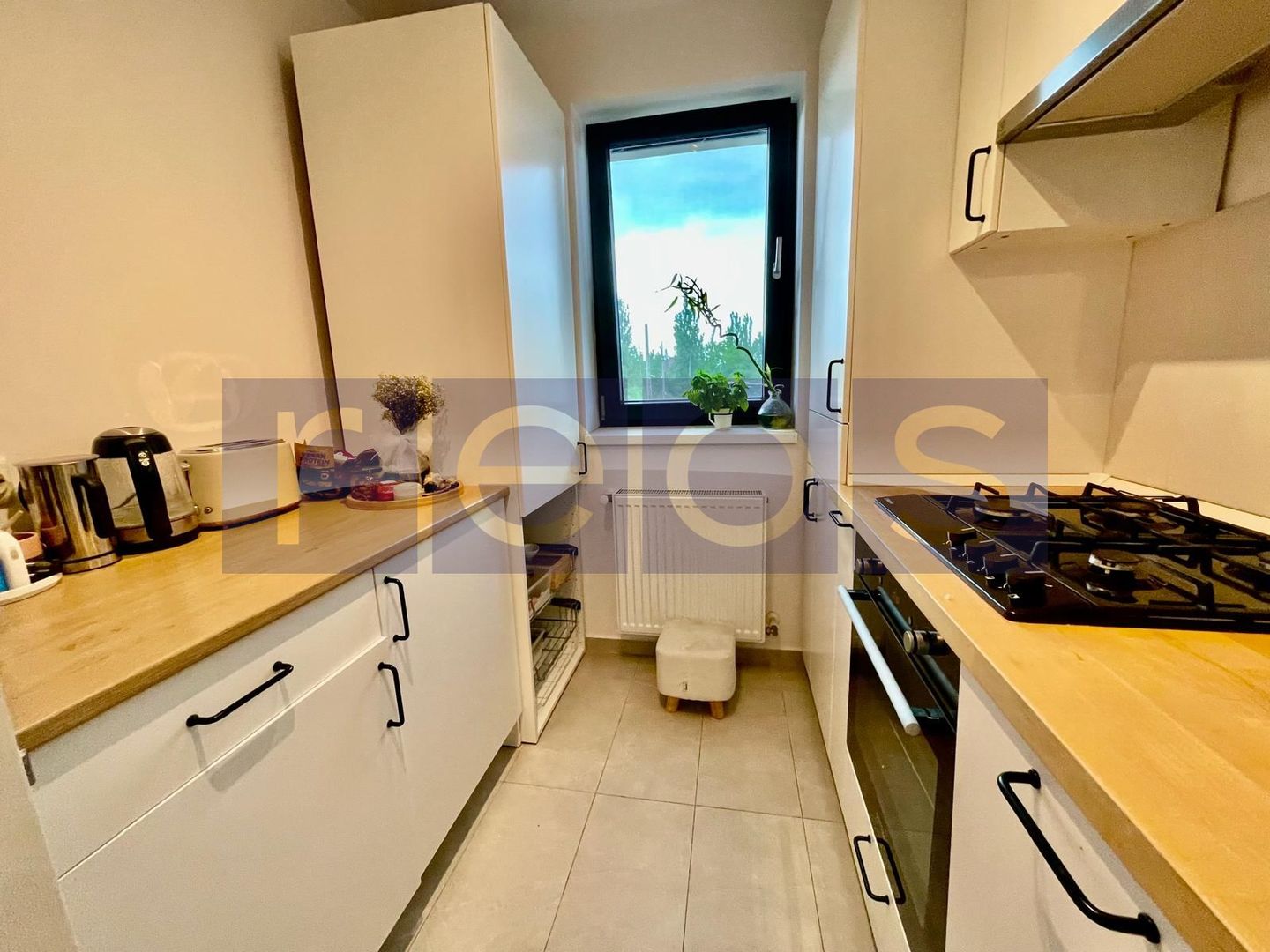 VANZARE APARTAMENT  2 CAMERE 50MP MOBILAT COMPLETE HILS PALLADY PARCARE INCLUS - Poză 6