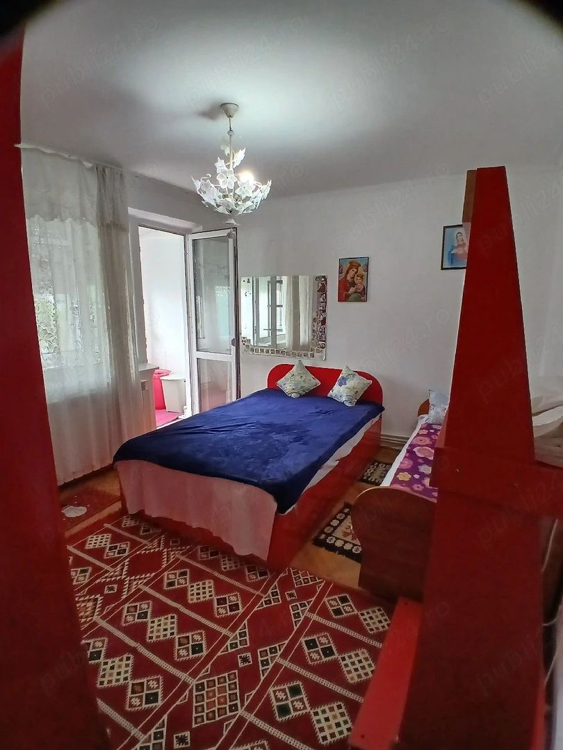 De inchiriez apartament 2 camere , Tiglina 1, 350 euro - Poză 2