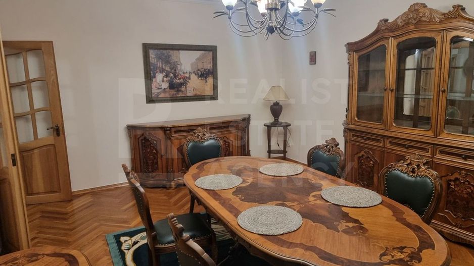 Chirie, apartament,4 camere,Strada Bănulescu Bodoni, Buiucani - Poză 1
