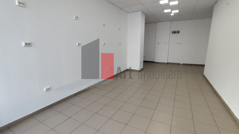 Spatiu comercial de inchiriat in zona Pantelimon - Poză 2
