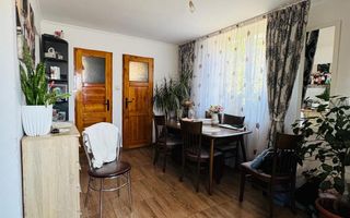 Casa cu acces auto in curte Grigorescu - Poză 3