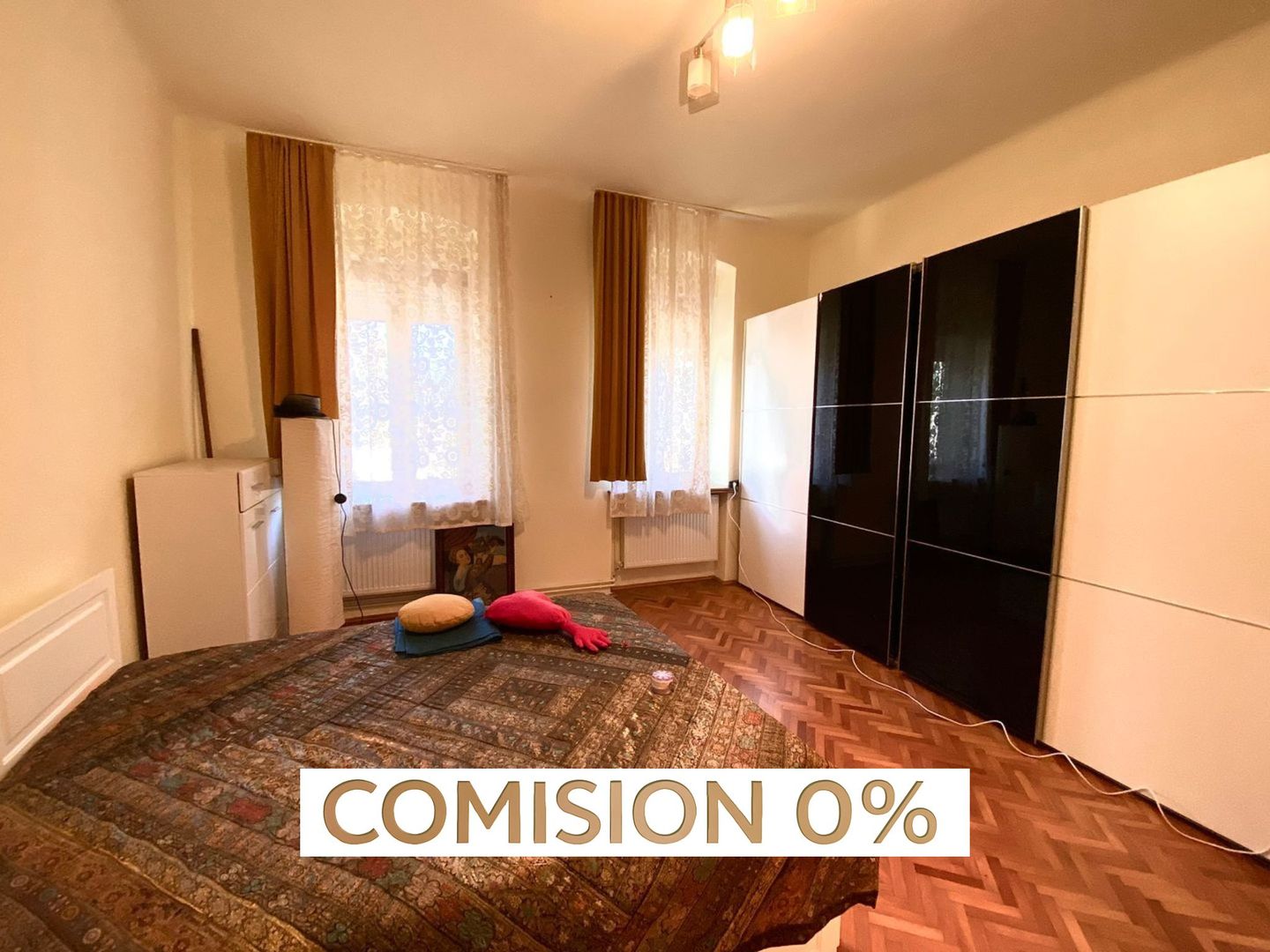 Comision 0 | Casa 2 Camere | Anexa o camera| Pivnita | 230mp | Balcescu - Poză 1