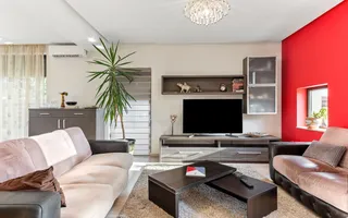 VANZARE Vilă PREMIUM cu 6 camere în zona Central, OTOPENI - Poză 11