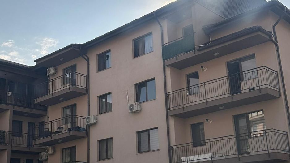 AP. 2 CAMERE - PARCARE INCLUSA, BUCATARIE INCHISA, CENTRALA PROPRIE - Poză 2