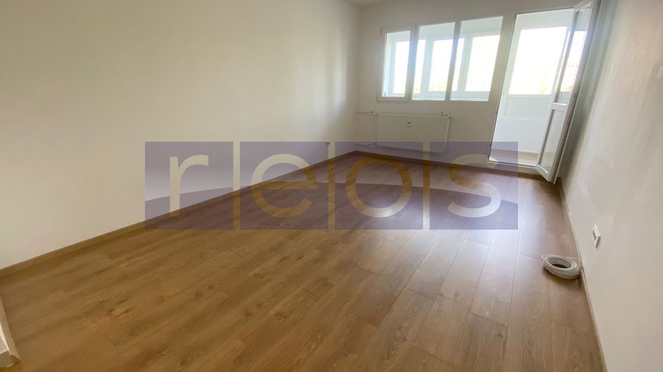 Apartament 2 camere I Renovat complet I Metrou 3 minute - Poză 3