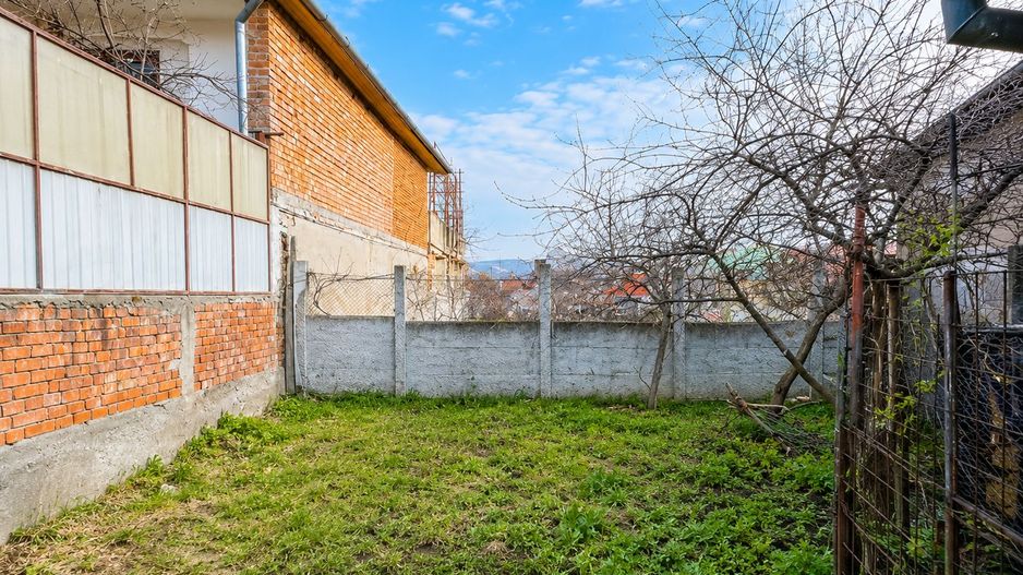 Casa ultracentrală de vânzare in Sebeș - Poză 8