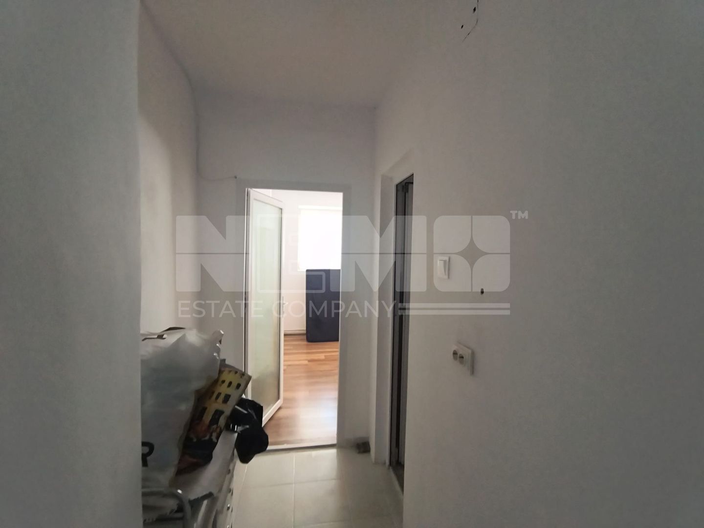 Apartament 3 camere, Obcini, parter, ideal birouri/cabinete - Poză 3