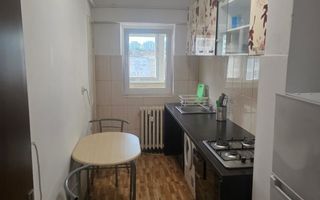 Inchiriez ap.2 cam central - Poză 3