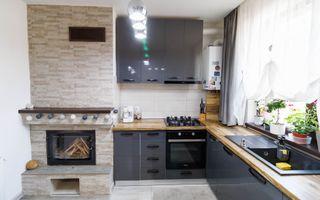 Casă spațioasă 4 dormitoare Sânpetru, 500 mp teren, mobilată complet - Poză 1