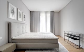 One Rahmaninov - A new standard of luxury - park view - Poză 8