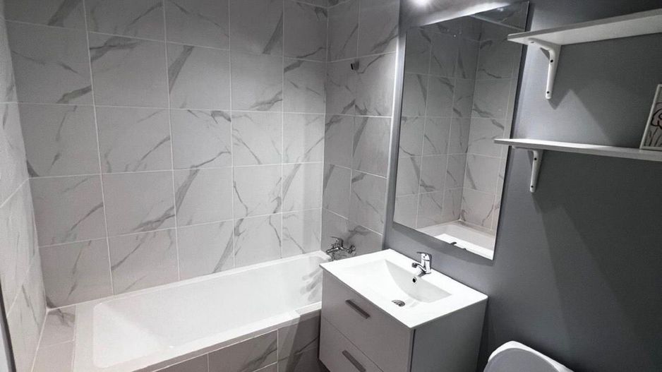 AP. 2 CAMERE 1 MAI, PET-FRIENDLY, MOBILAT MODERN, METROU 1 MINUT - Poză 7