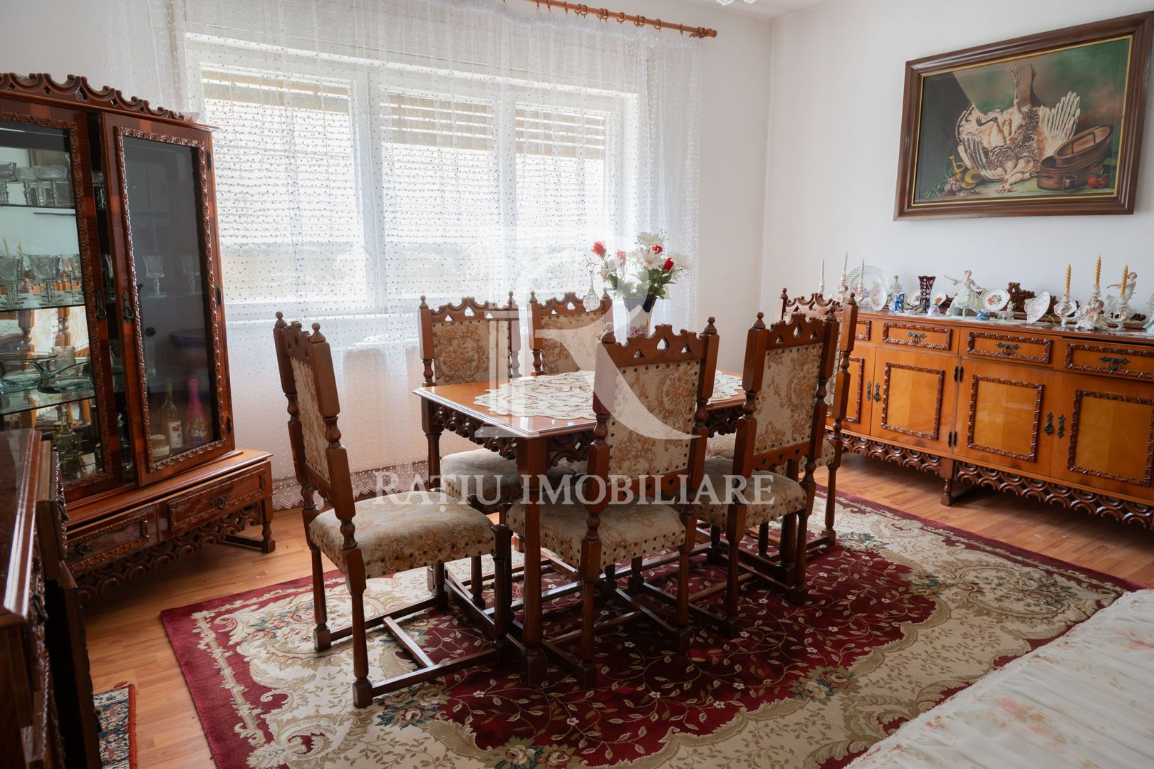 Apartament de colecție în centrul Marghitei | 4 camere | Garaj inclus - Poză 1