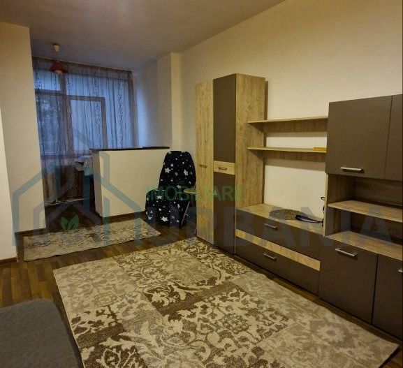 Garsonieră de vânzare în Tătărași, Iași - Poză 1